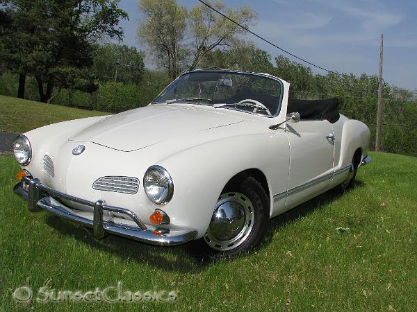 1964-karmann-ghia-convertible-723.JPG