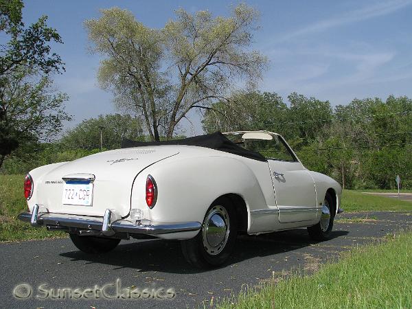 1964-karmann-ghia-convertible-730.JPG