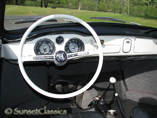 1964-karmann-ghia-convertible-708.JPG