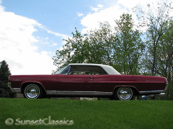 1964-pontiac-bonneville854.jpg