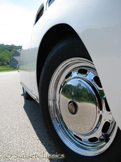 1964-porsche-356-sc-089.jpg