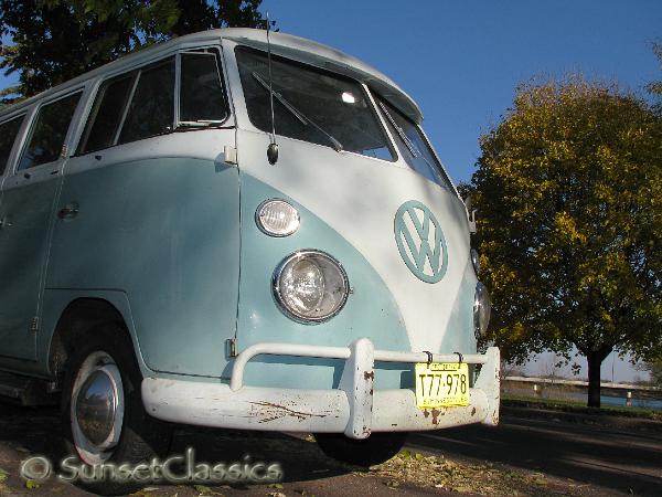 1964-vw-bus-921.jpg