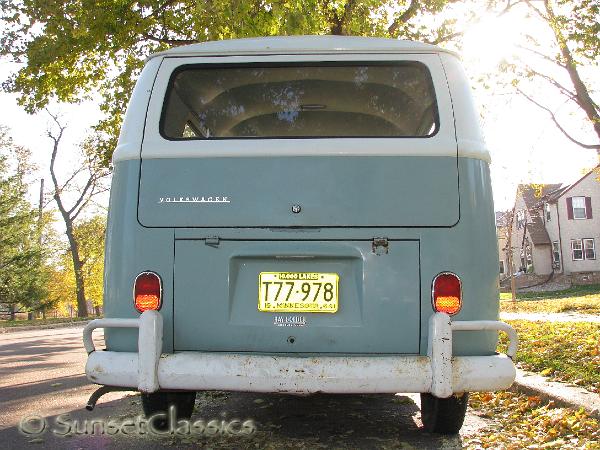 1964-vw-bus-931.jpg