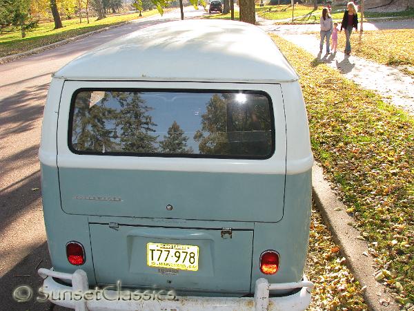 1964-vw-bus-932.jpg