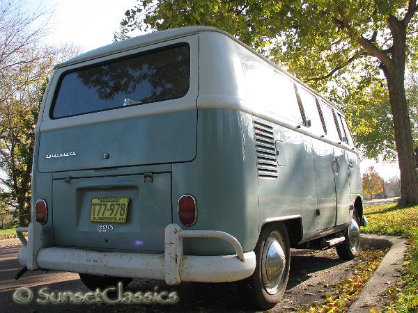 1964-vw-bus-935.jpg