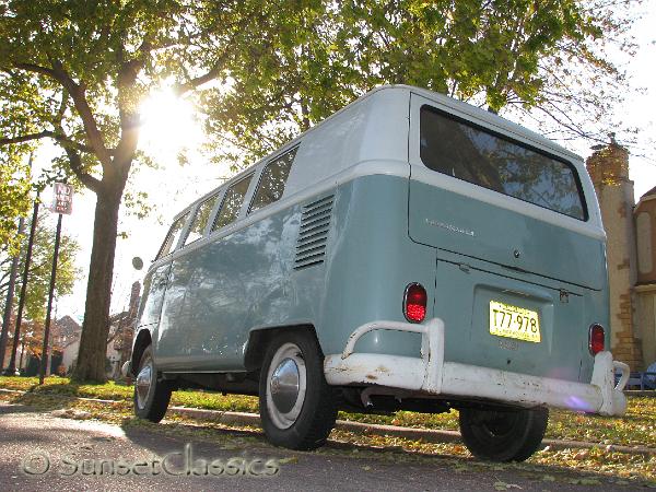 1964-vw-bus-937.jpg