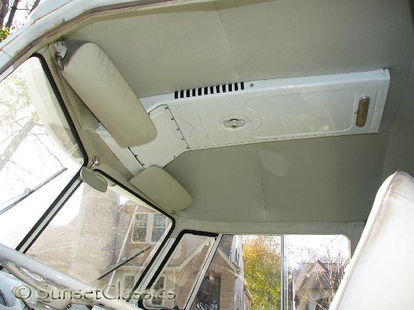 1964-vw-bus-981.jpg
