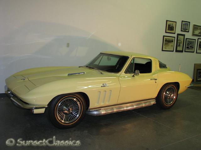 1965-corvette-stingray-396-401.jpg