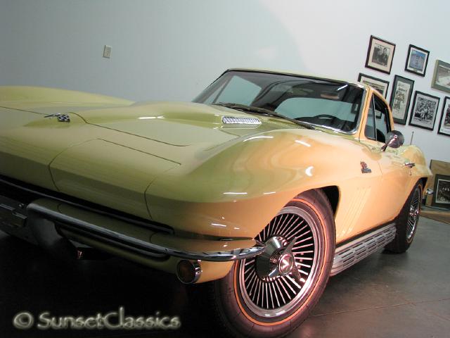 1965-corvette-stingray-396-596.jpg