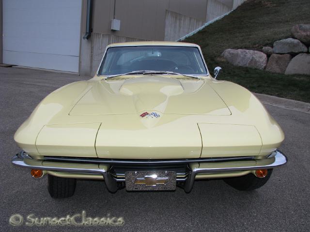 1965-corvette-stingray-396-666.jpg