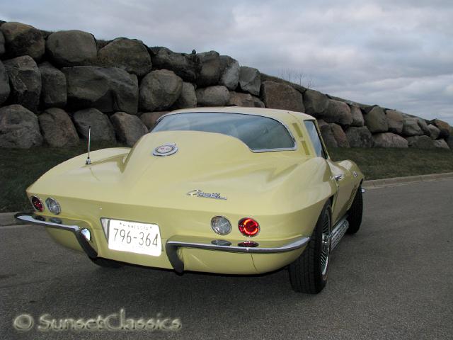 1965-corvette-stingray-396-670.jpg
