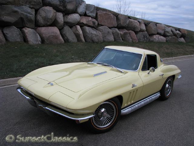 1965-corvette-stingray-396-691.jpg