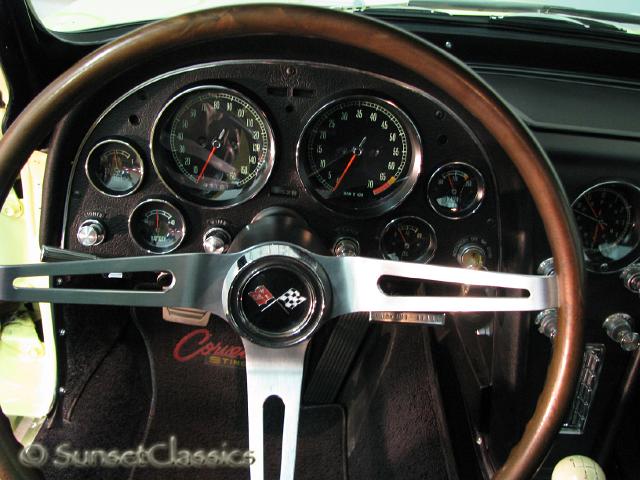 1965-corvette-stingray-396-419.jpg