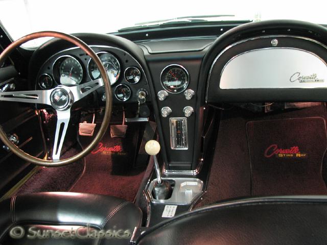 1965-corvette-stingray-396-439.jpg