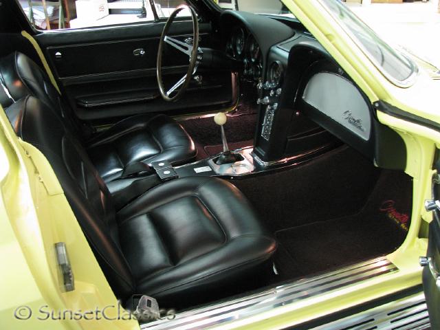 1965-corvette-stingray-396-460.jpg