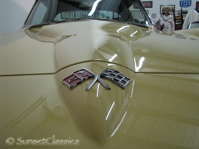 1965-corvette-stingray-396-558.jpg