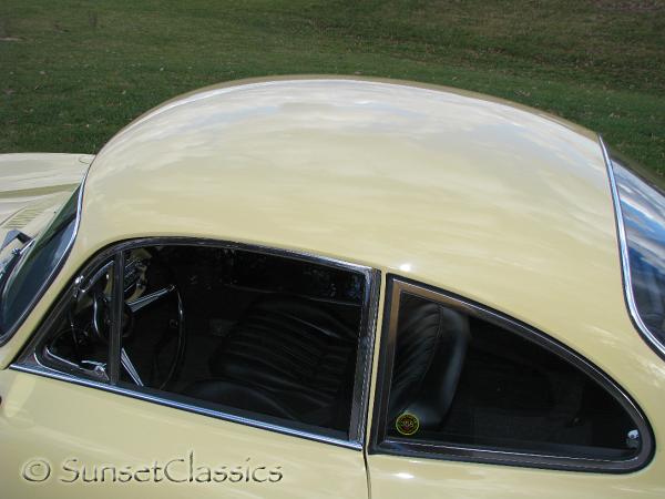 1965-porsche-356-244.jpg