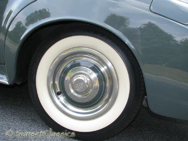1965-rolls-royce-silver-cloud-046.jpg