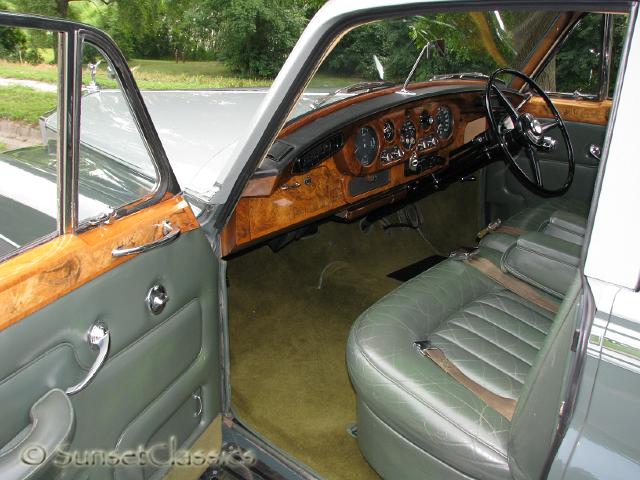 1965-rolls-royce-silver-cloud-865.jpg
