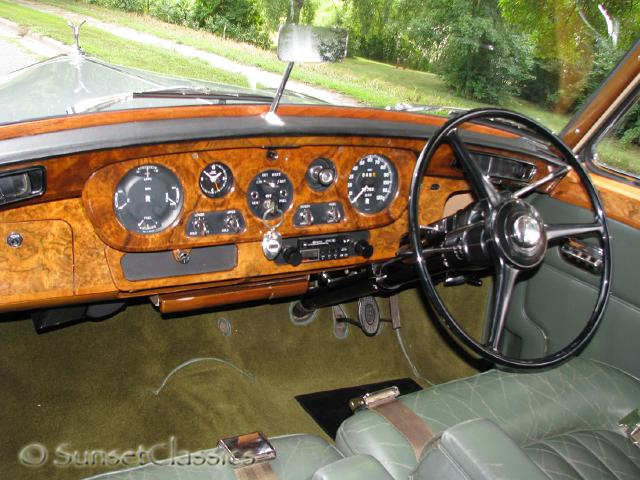 1965-rolls-royce-silver-cloud-866.jpg