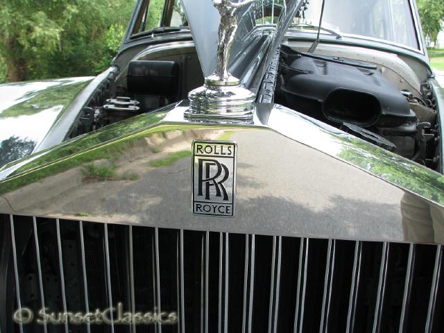 1965-rolls-royce-silver-cloud-960.jpg