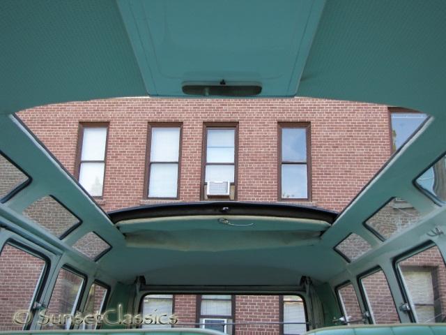 1965-volkswagen-bus-14.jpg