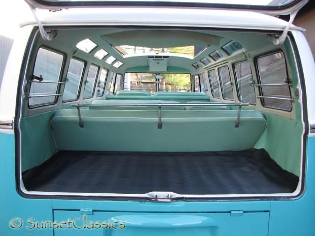 1965-volkswagen-bus-324.jpg