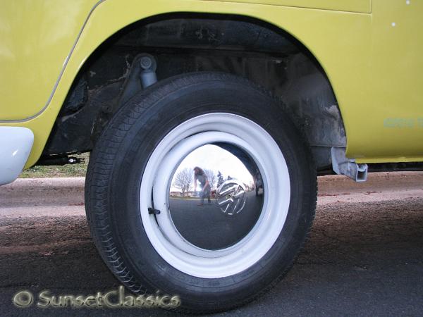 1966-vw-bus-benchseat-792.jpg