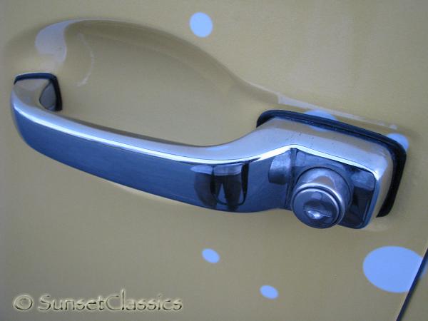 1966-vw-bus-benchseat-855.jpg