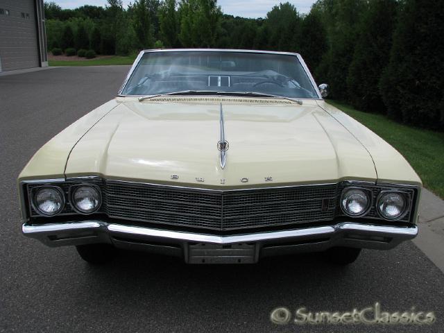 1966-buick-electra-225-convertible-447.jpg