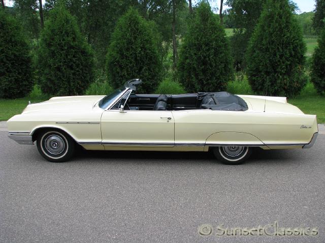 1966-buick-electra-225-convertible-458.jpg