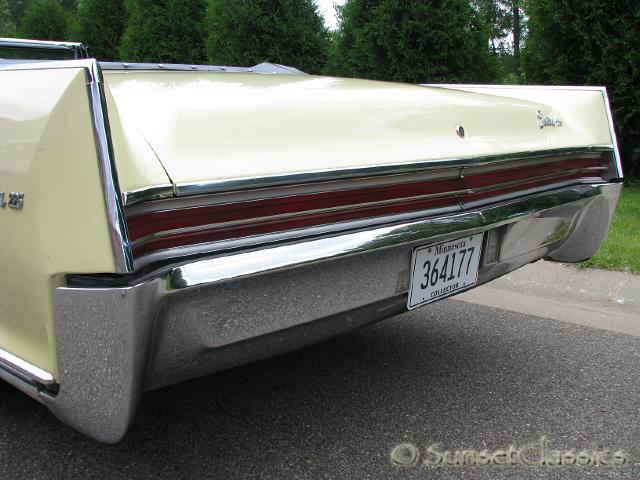 1966-buick-electra-225-convertible-462.jpg