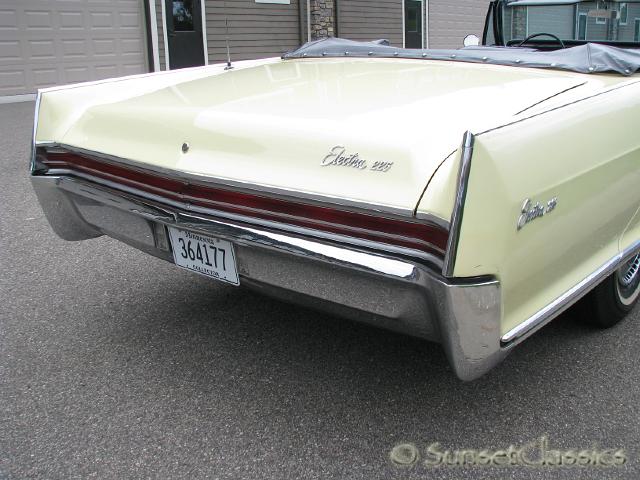 1966-buick-electra-225-convertible-464.jpg