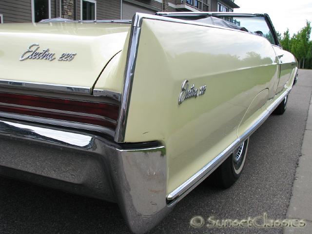 1966-buick-electra-225-convertible-466.jpg