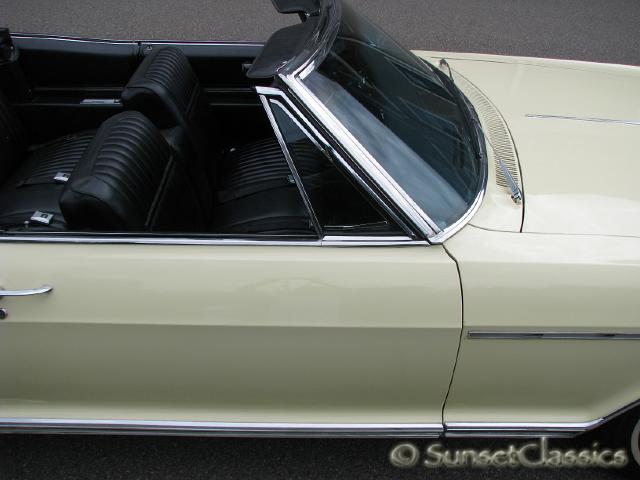 1966-buick-electra-225-convertible-469.jpg