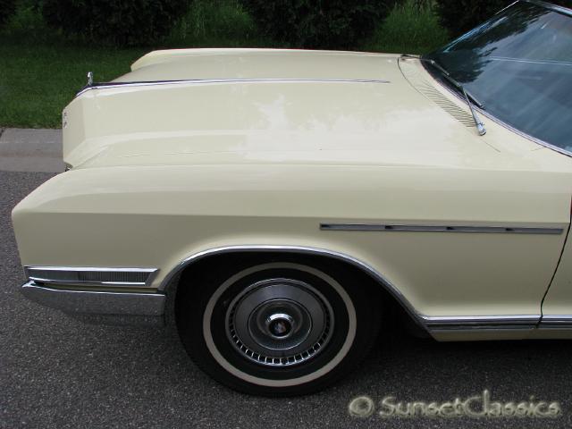 1966-buick-electra-225-convertible-474.jpg