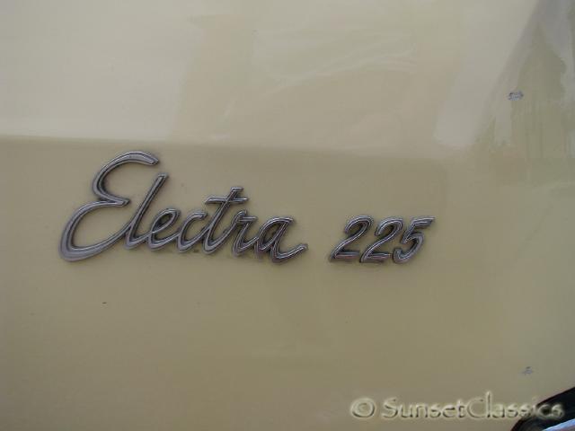 1966-buick-electra-225-convertible-584.jpg