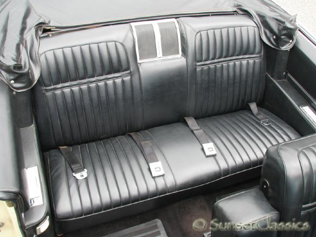1966-buick-electra-225-convertible-rearseat.jpg