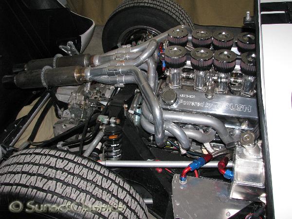 1966-ford-gt40-530.jpg
