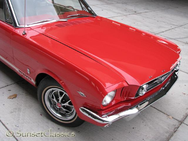 1966-ford-mustang-convertible-123.jpg