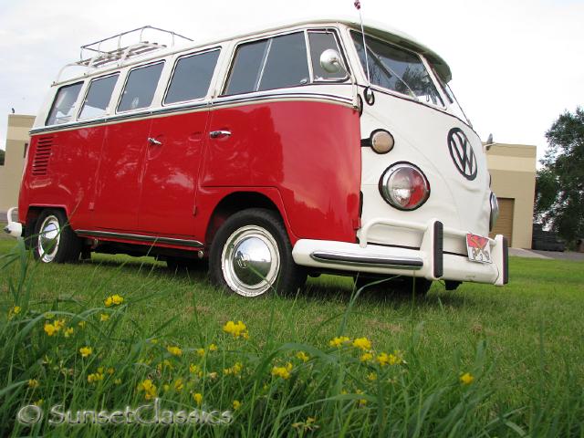 1966-vw-deluxe-bus-183.jpg