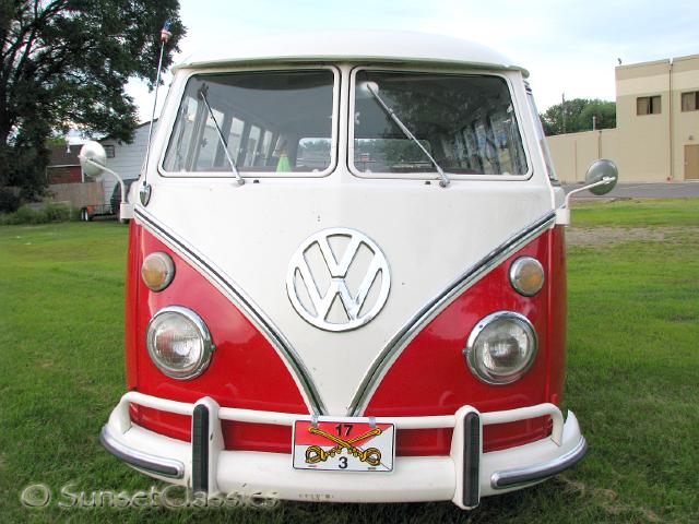 1966-vw-deluxe-bus-190.jpg