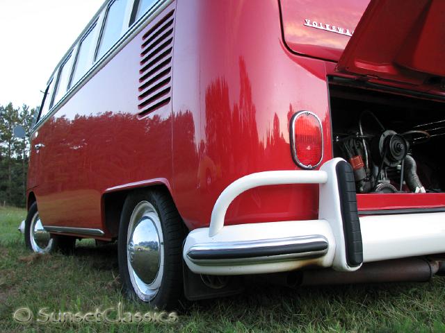 1966-vw-deluxe-bus-665.jpg