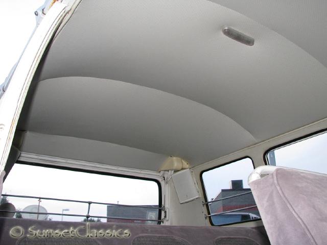 1966-vw-deluxe-bus-243.jpg