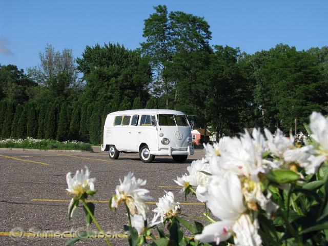 1966-vw-walk-through-bus-693.jpg