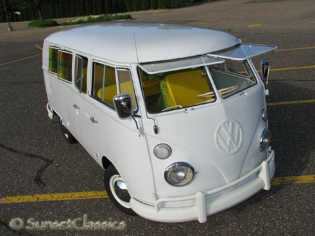 1966-vw-walk-through-bus-713.jpg