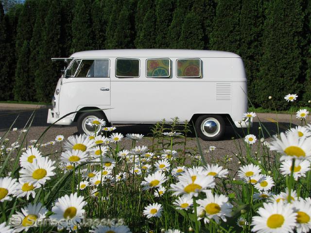 1966-vw-walk-through-bus-733.jpg