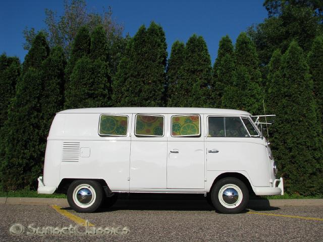 1966-vw-walk-through-bus-769.jpg