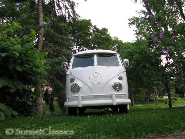 1966-vw-walk-through-bus-771.jpg