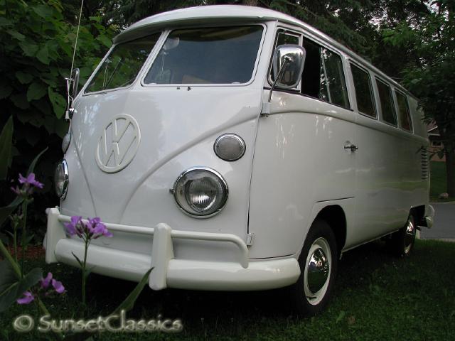 1966-vw-walk-through-bus-779.jpg